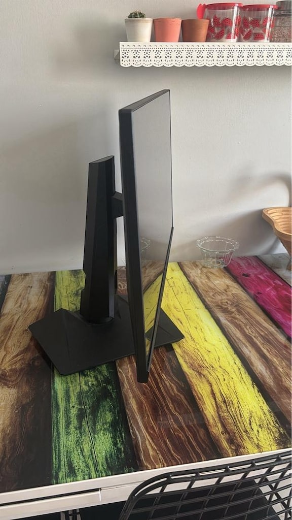 MSİ Optix MAG27QRF (2k,27'inç,165hz) - 5