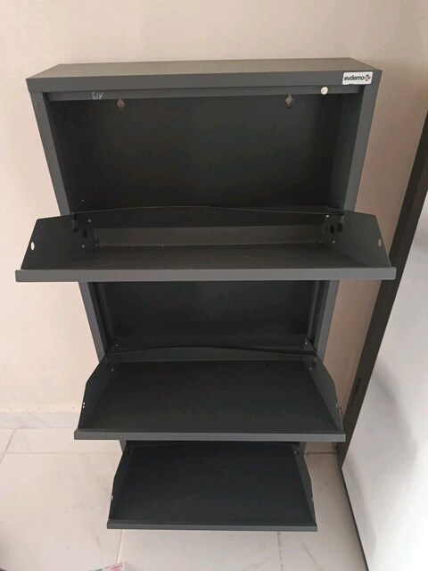 METAL AYAKKABILIK