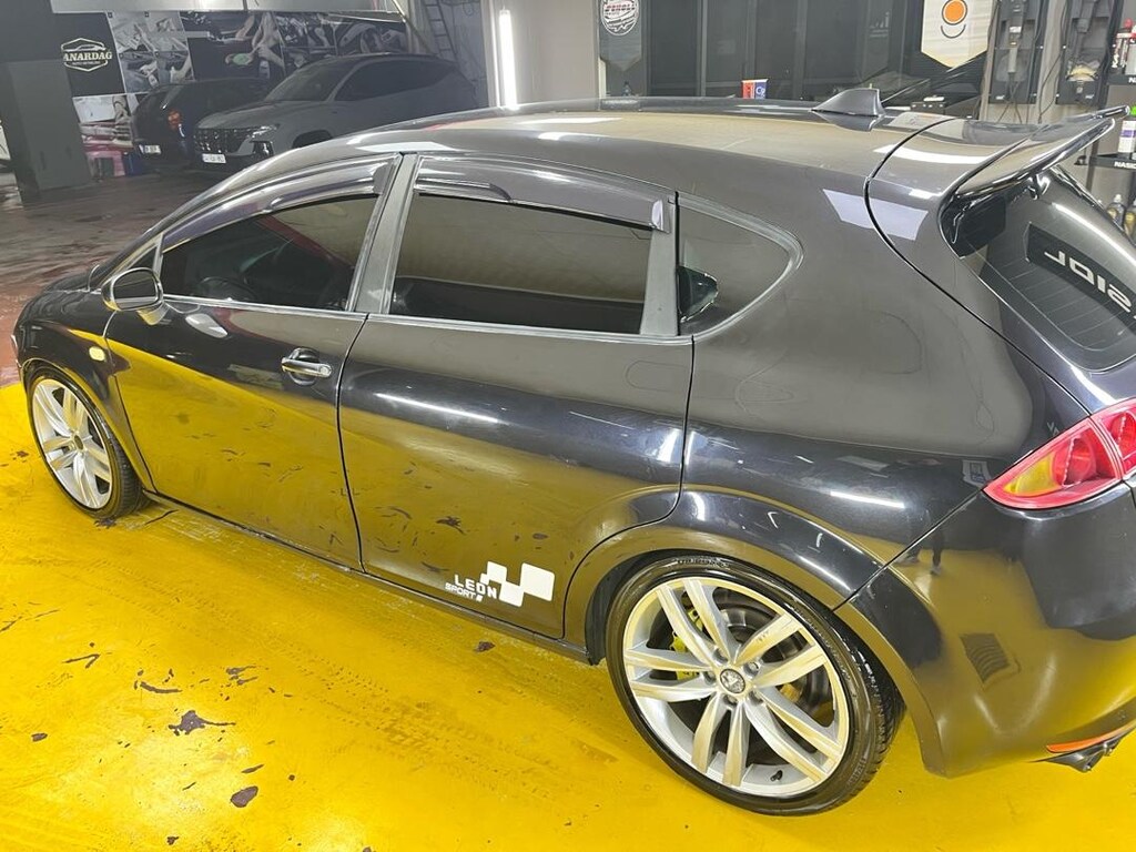 SEAT LEON STYLANCE 1.6 - 6