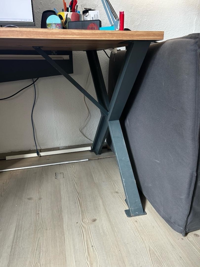 ofis masası + sehpa + 2 ad raf - 6