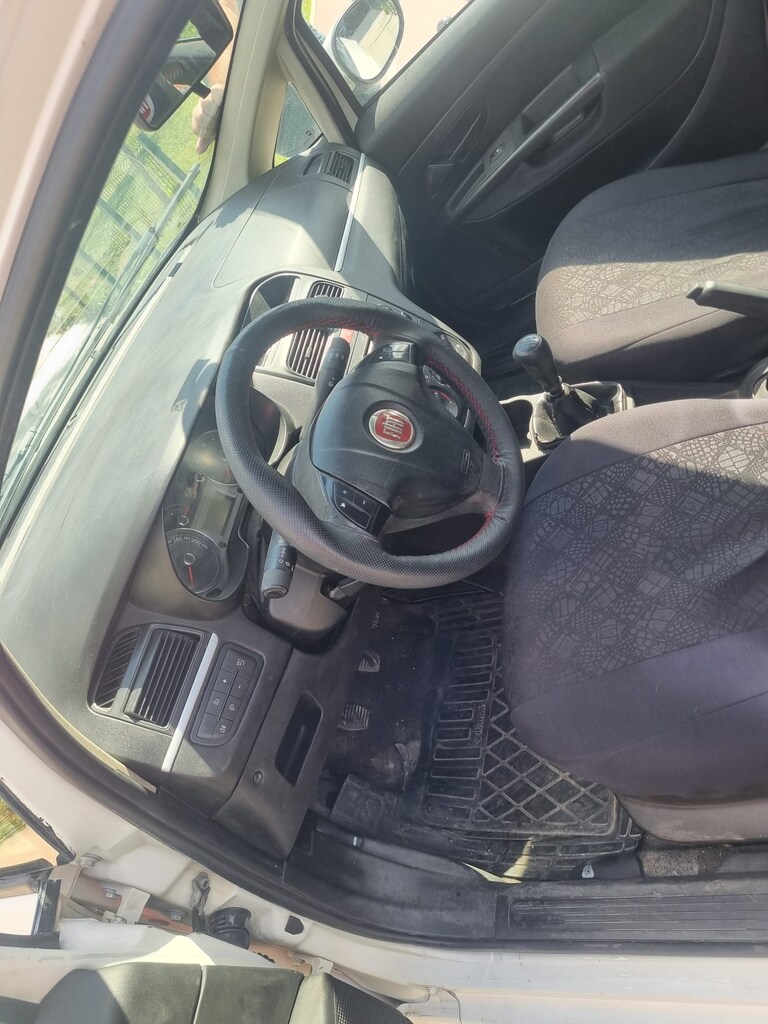 Sahibinden Satılık Temiz 2014 model 1.3 FİAT LİNEA - 10