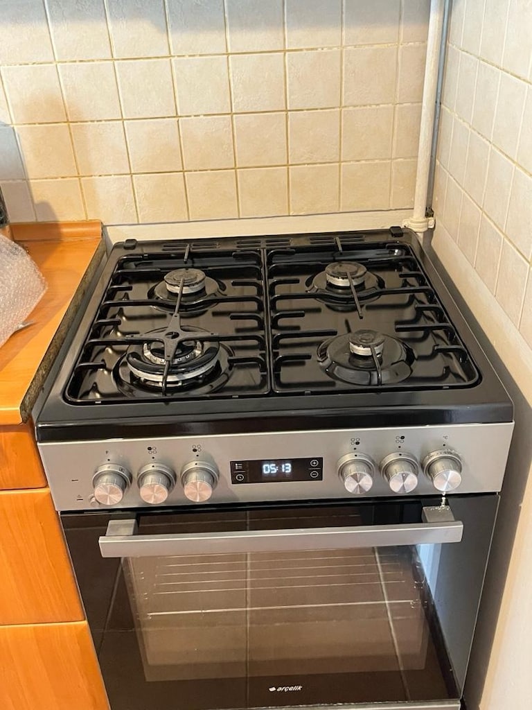 Arçelik F8541 EBG Ocaklı Fırın - 2