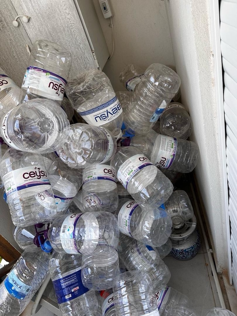 100 den fazla 5 litre su şişesi - 5
