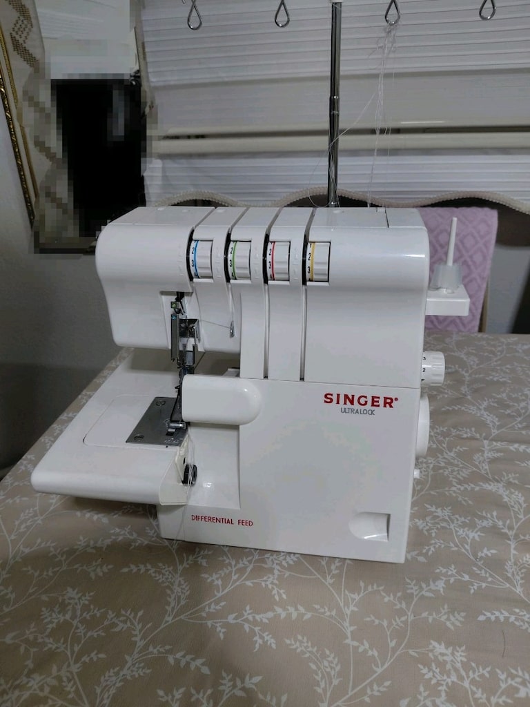 Singer 14 SH 654 Overlok Makinesi - 2