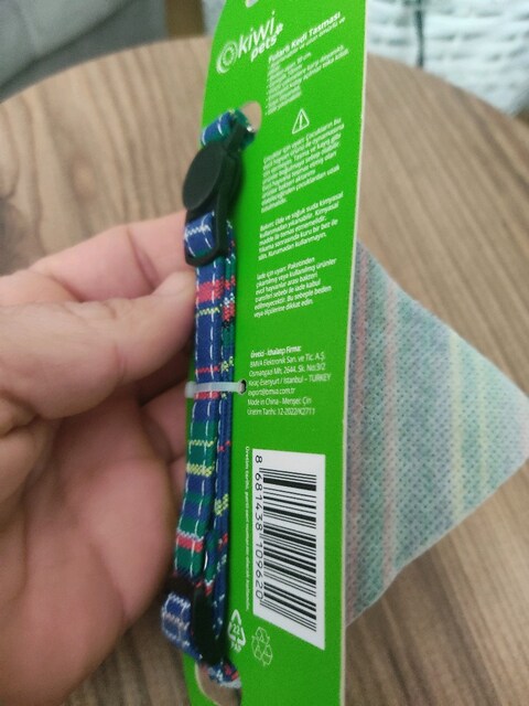 Kiwi Pets Fularlı Zilli Kedi Taşması 30cm Orjinal