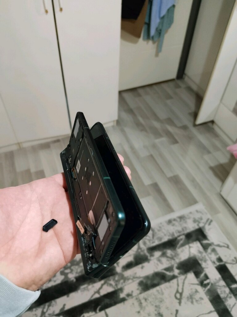 Samsung Z fold 3 -- YEDEK PARÇA - 3