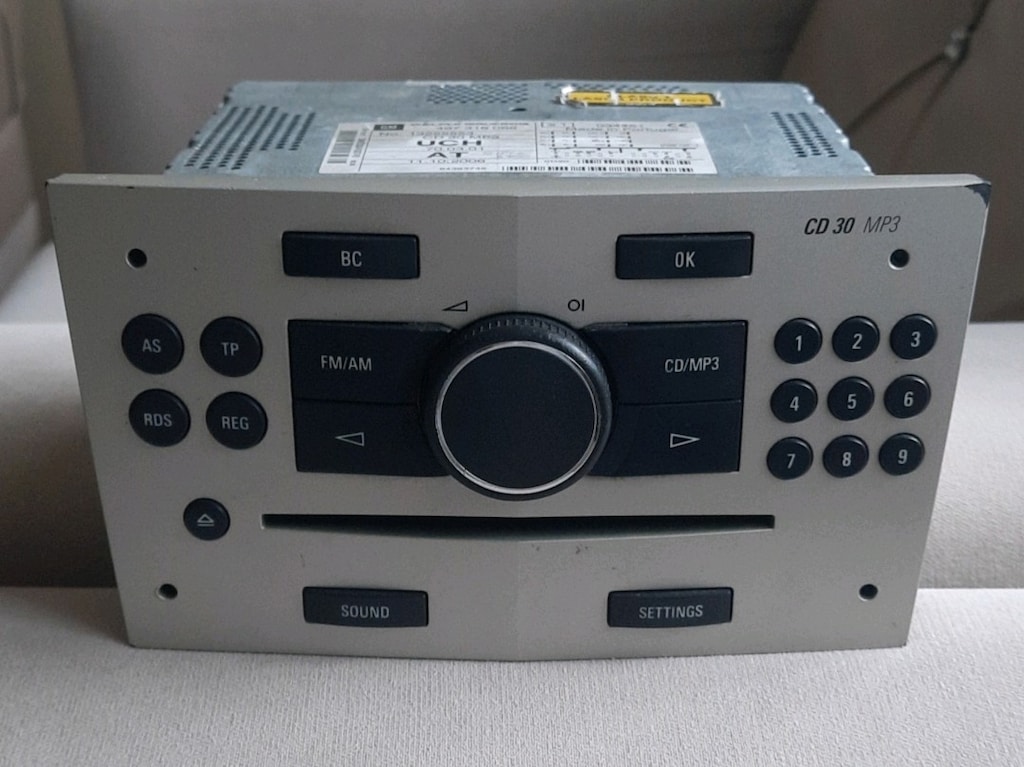 Opel CD30 MP3 Araç Teyp
