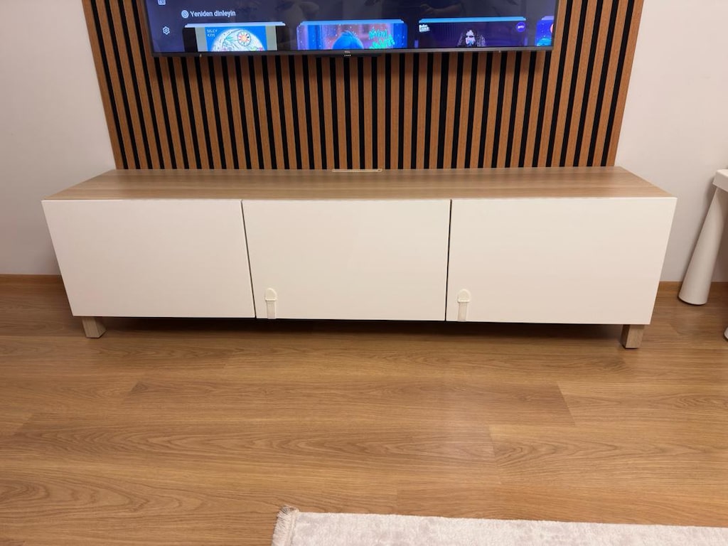 IKEA BESTÅ TV Sehpası - 4