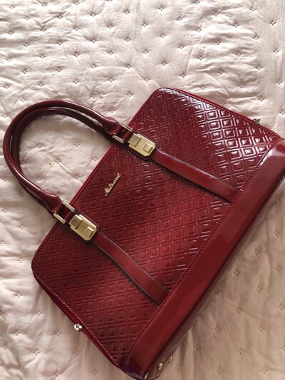 bordo rugan çanta