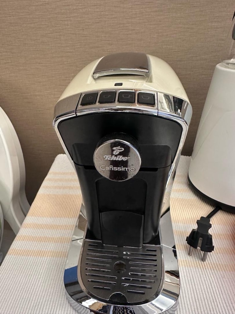 Tchibo Cafessimo kapsş kahve makinesi - 3