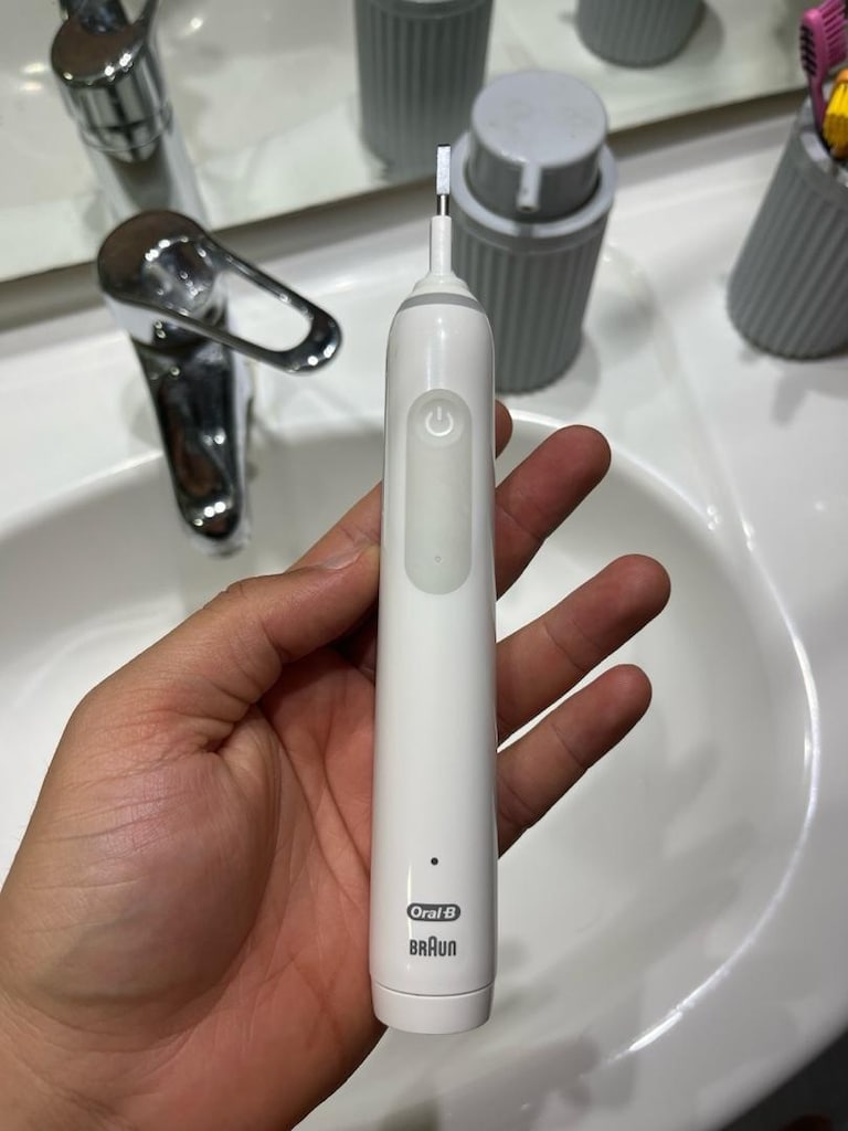ORAL B PRO SERIES 3