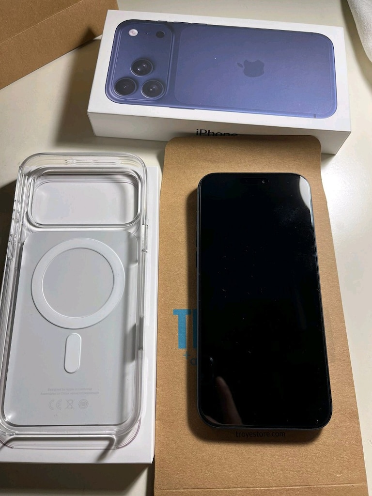 iPhone 17 Pro - 5