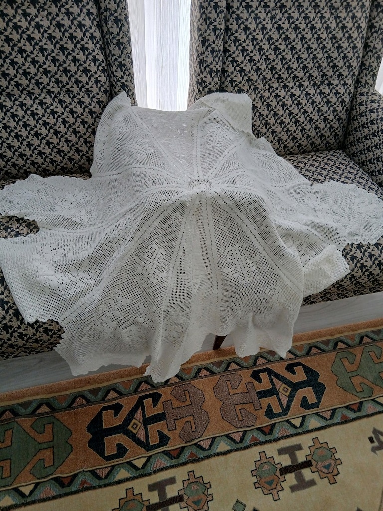 Dantel Masa Örtüsü - 5