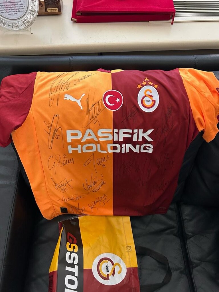 gs imzalı forma