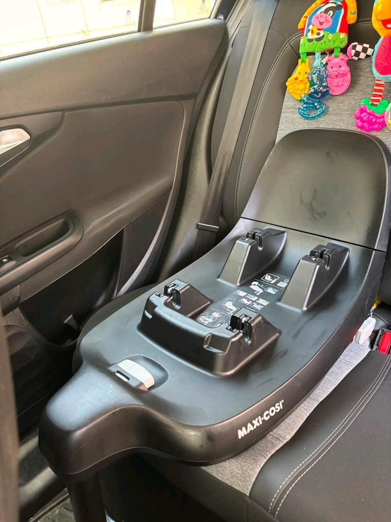 Maxi cosi ana kucağı ve bazası - 7