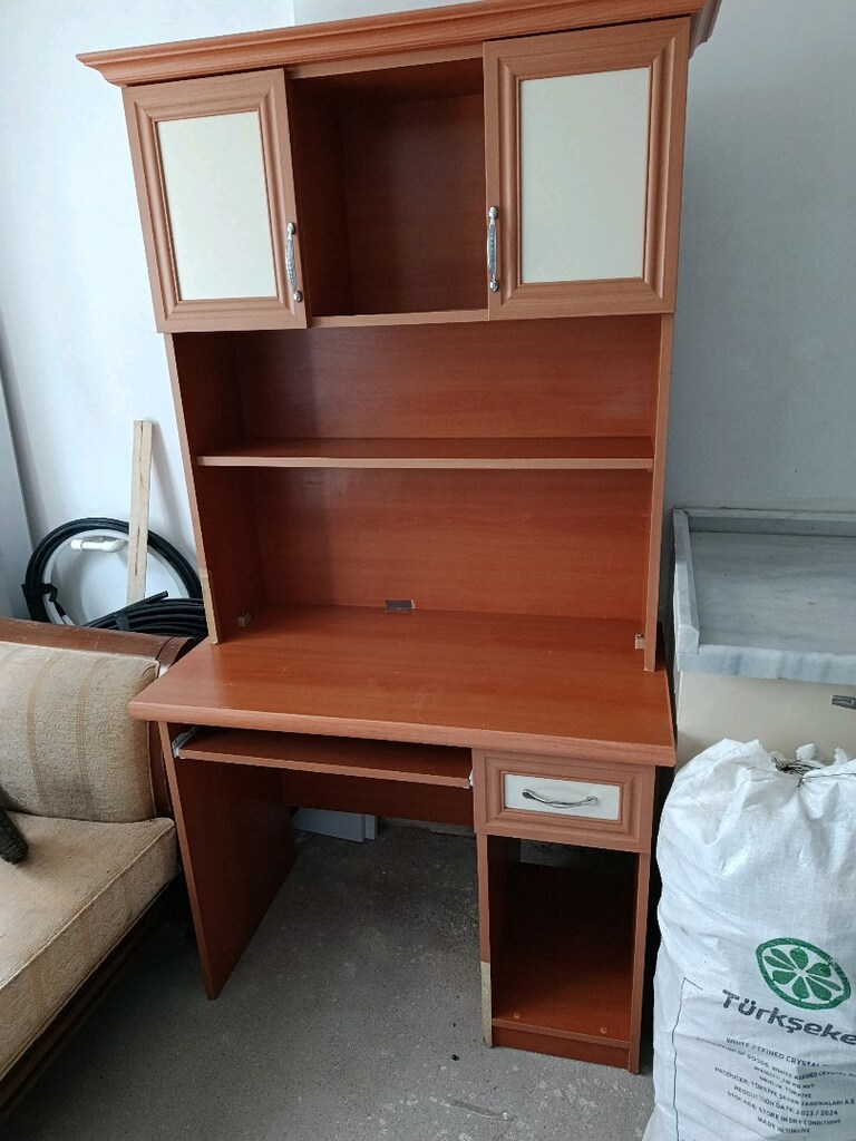 çalışma masası temiz kullanilmis - 3