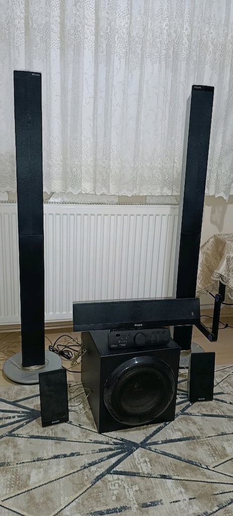 Logitech Z906 anfi bas 5 adet kolon Philips markadir - 4