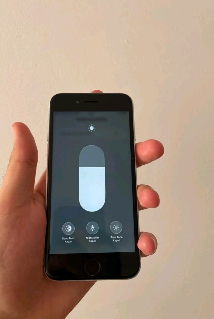 iPhone Se 2020 64 GB - 2