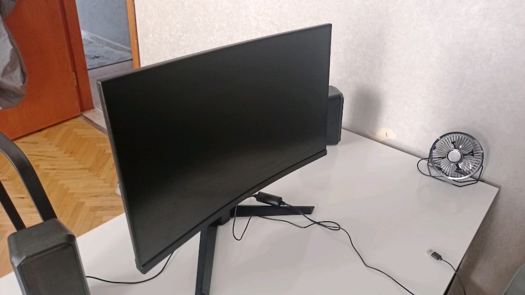 monitör - 3