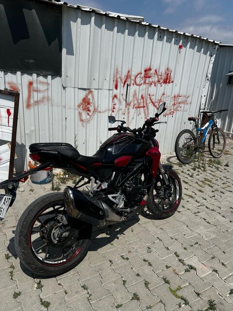 2019 model CB250 R