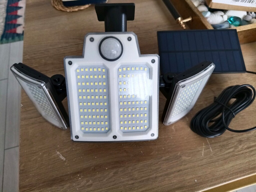 hiç kullanılmamış solar lamba kumandalı - 2