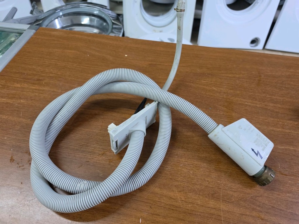Bosch SGS 5302 Bulaşık Makinesi Su Giriş Aquastop Ventili Hortumu Orij - 2