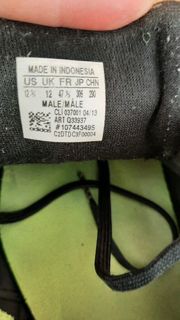 orjinal adidas 47 numara halı saha - 2