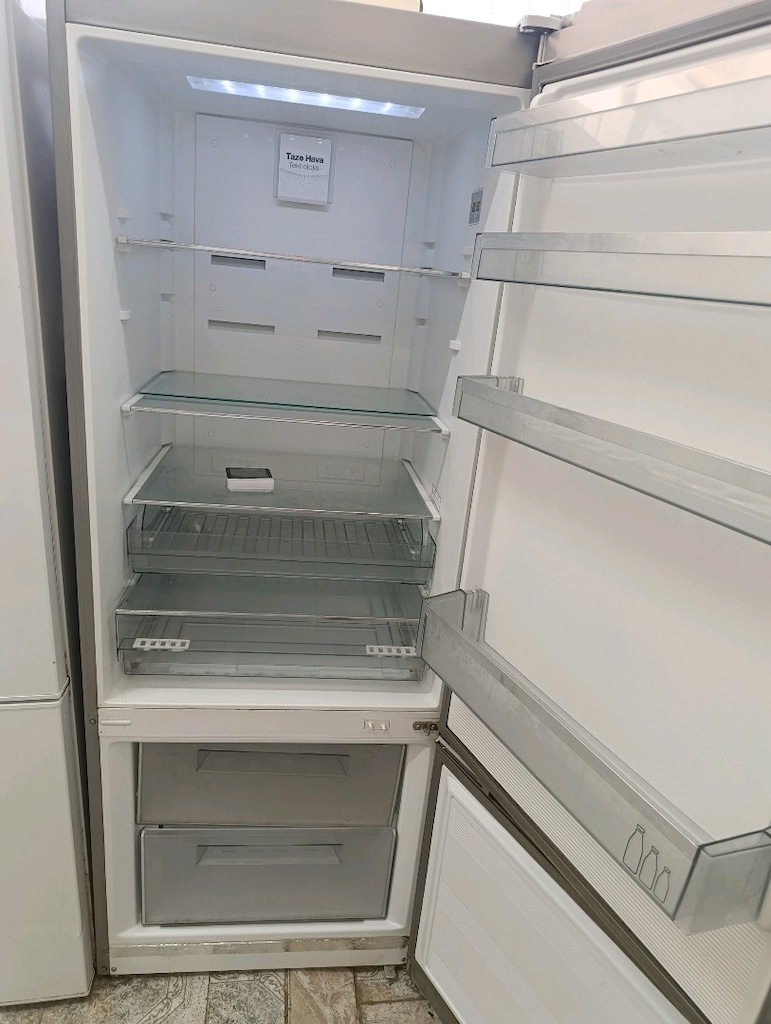 Vestel inox alttan buzluklu buzdolabı + 510 lt - 2