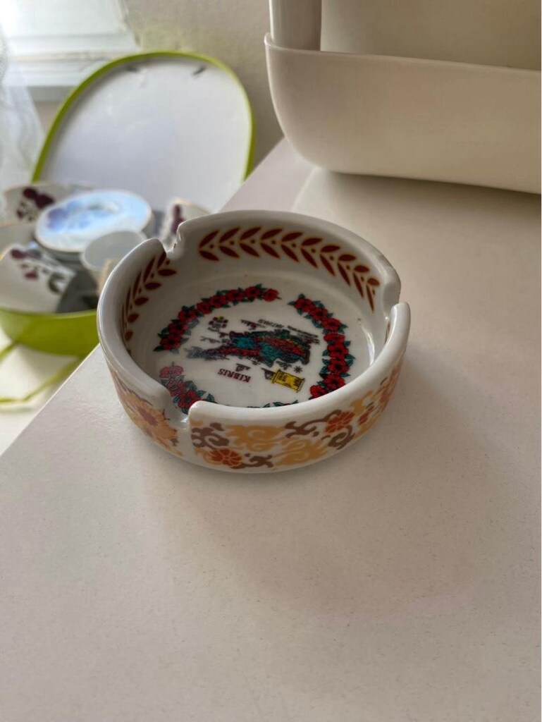 Kıbrıs porselen küllük - 2
