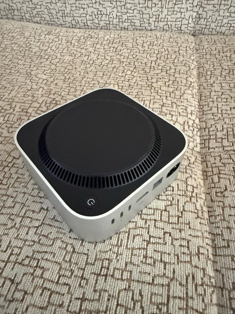 Apple M4 Pro çipli Mac mini 24GB RAM / 512GB SSD. Garantili