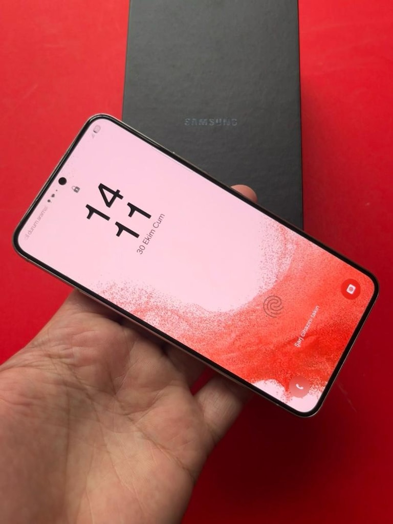 Samsung S22 - 3