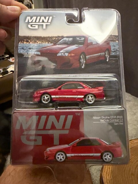 MINI GT – Nissan Skyline GT-R (R32) VeilSide Combat C-I (Kapalı/Sıfır)