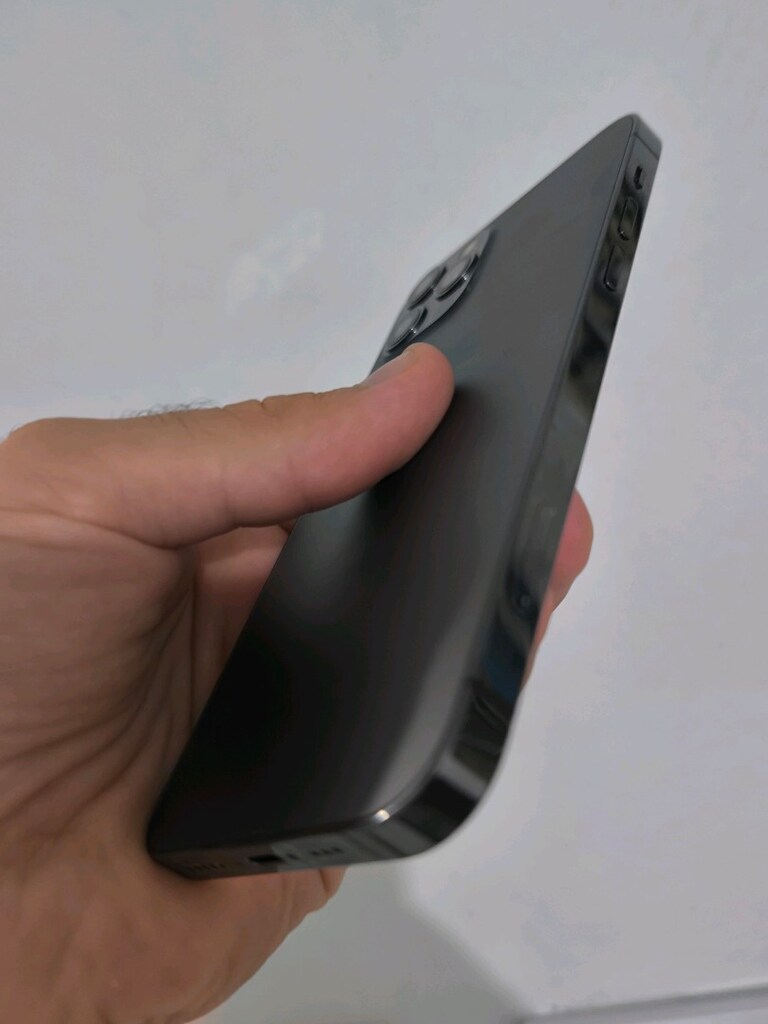 iPhone 12 Pro 128gb hatasız Yılı kurtarıyor - 2