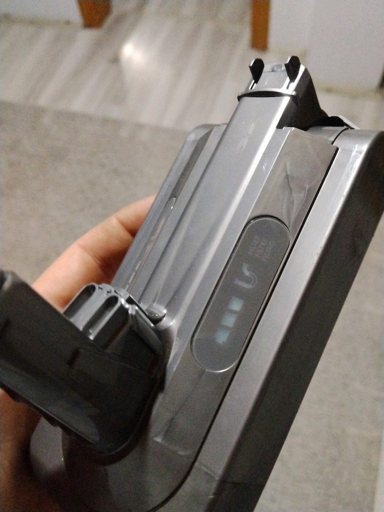 Dyson batarya - 3