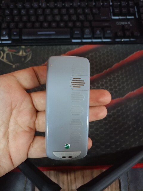 Sony Ericsson J230i Tuşlu Telefon Koleksiyonluk / Yedek Parça