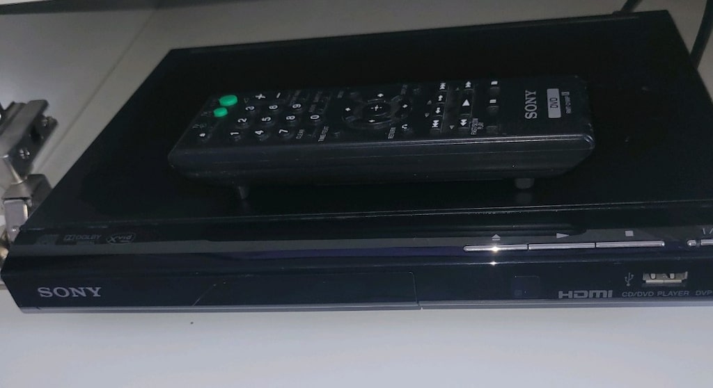SONY Cd DVD player - 2