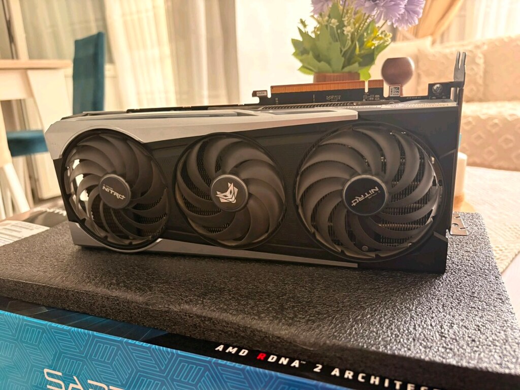 Sapphire AMD Radeon RX 6800 XT 16GB 256Bit GDDR6 PCI-E 4.0 Ekran Kartı - 2