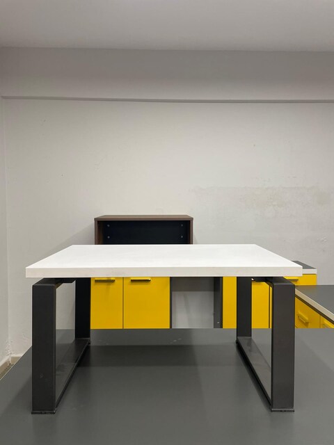 KLAS OFİS ÜSKÜDAR BEYAZ MODERN ORTA SEHPA (80x50)