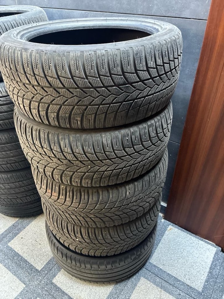 yeni gibi 245/45/18 kışlık - 3