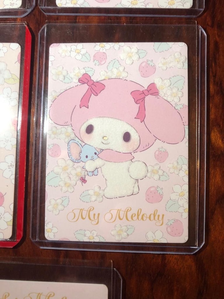 Hello Kitty Fluffy Limited Edition Lot - 4