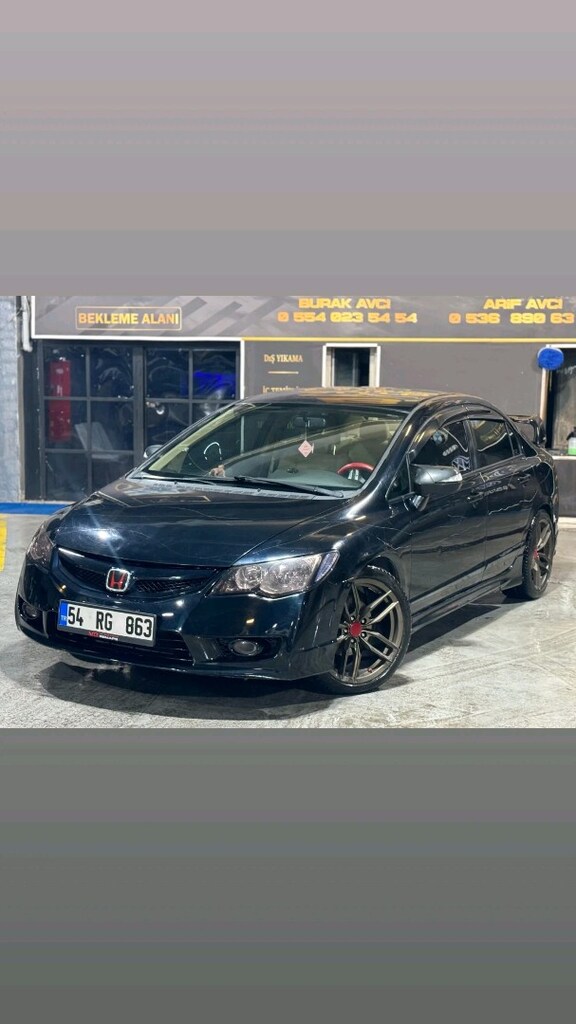 2009 model Honda civic - 13