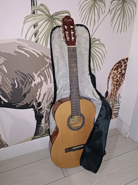 Sıfır Gitar ( Başlangıç- Orta Seviye için ideal)