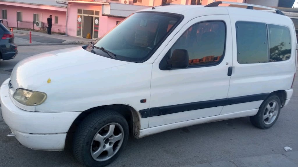 pejo partner benzin LPG li - 8