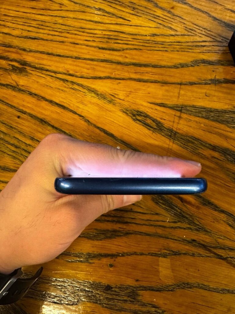 Samsung galaxy j8 32 gb temiz cihaz herşeyi aktif çalışıyor - 4