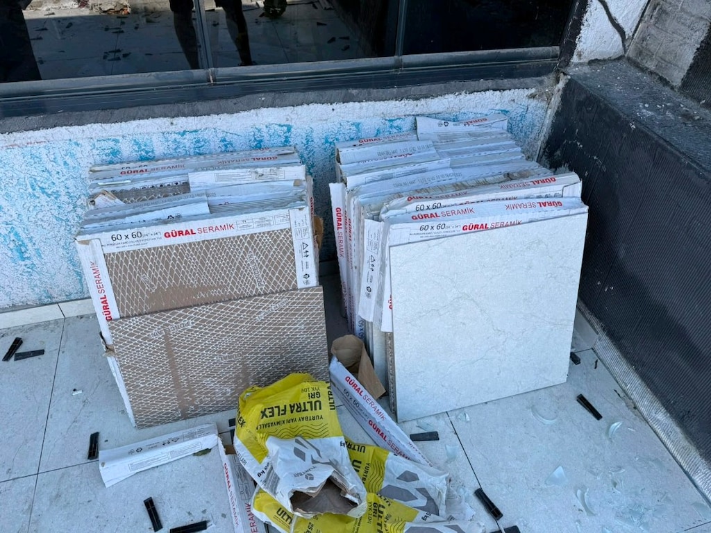 60X60 Güral Eban Mat Bej 1. Kalite Kalebodur