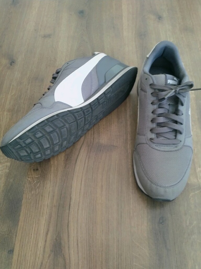 Puma 44 numara dar kesim gri erkek spor ayakkabı, yeni gibi. - 2