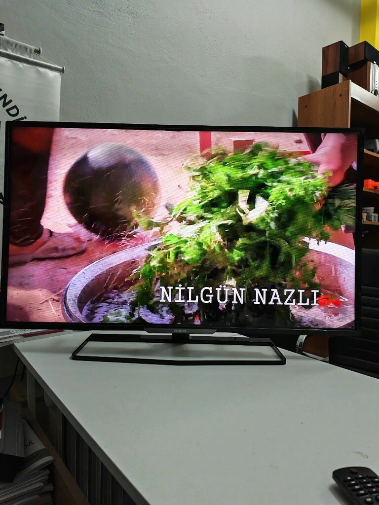 Philips Smart Led televizyon 102 ekran Led tv - 9