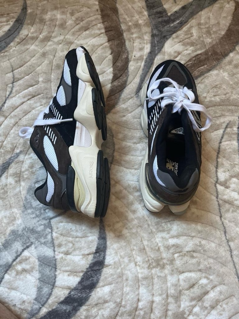 9060 new balance sneaker