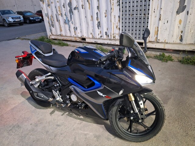 RKS SRK 125 R