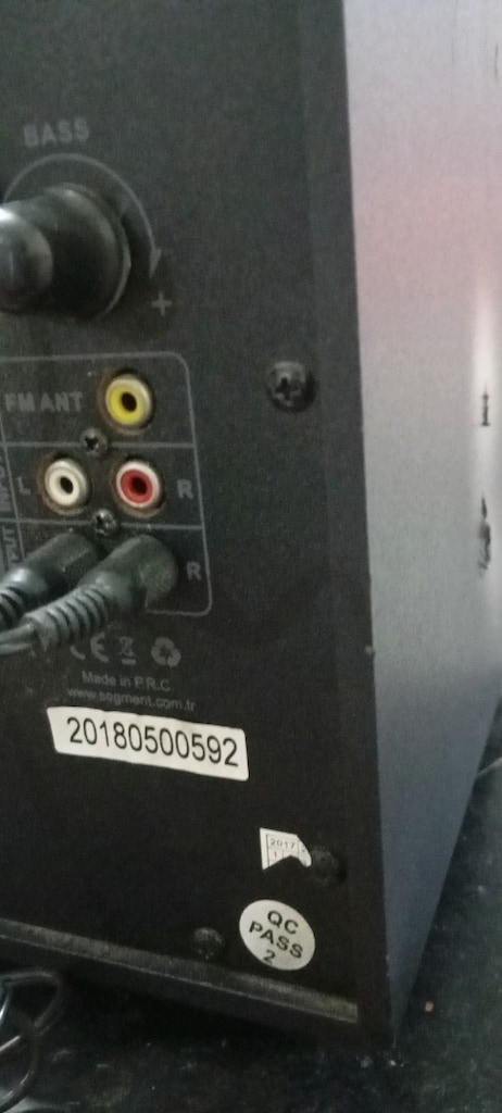 MİKADO BLUTUTLU FLAŞ BELLEKLİ AUX GİRİSLİ RADYOLU 2+1 SES SİSTEMİ - 6